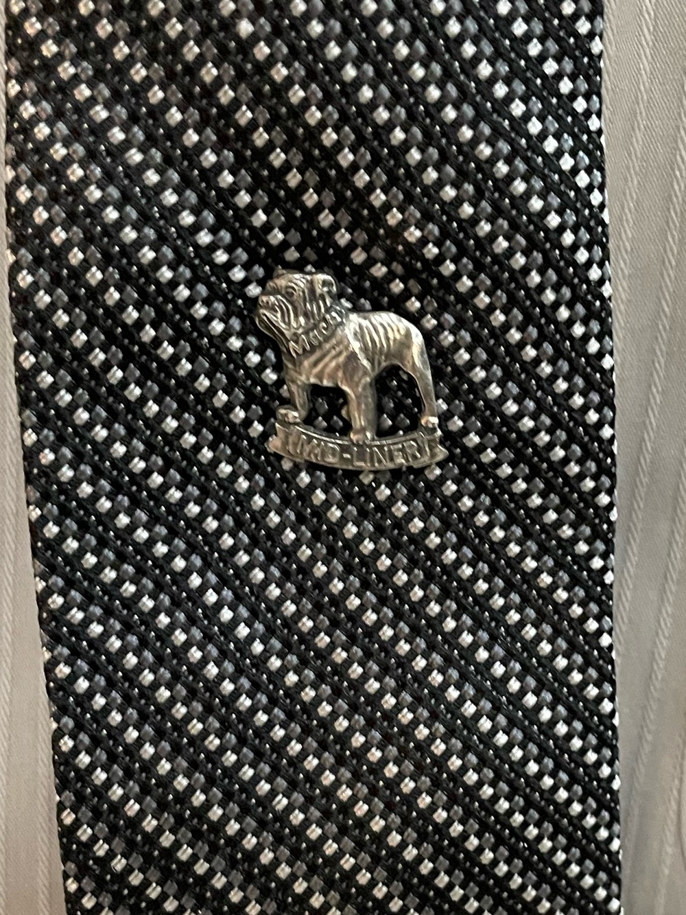 Men’s Vintage Bulldog Mack 'MID-LINER' Silver Finish Tie Tack/Lapel Pin